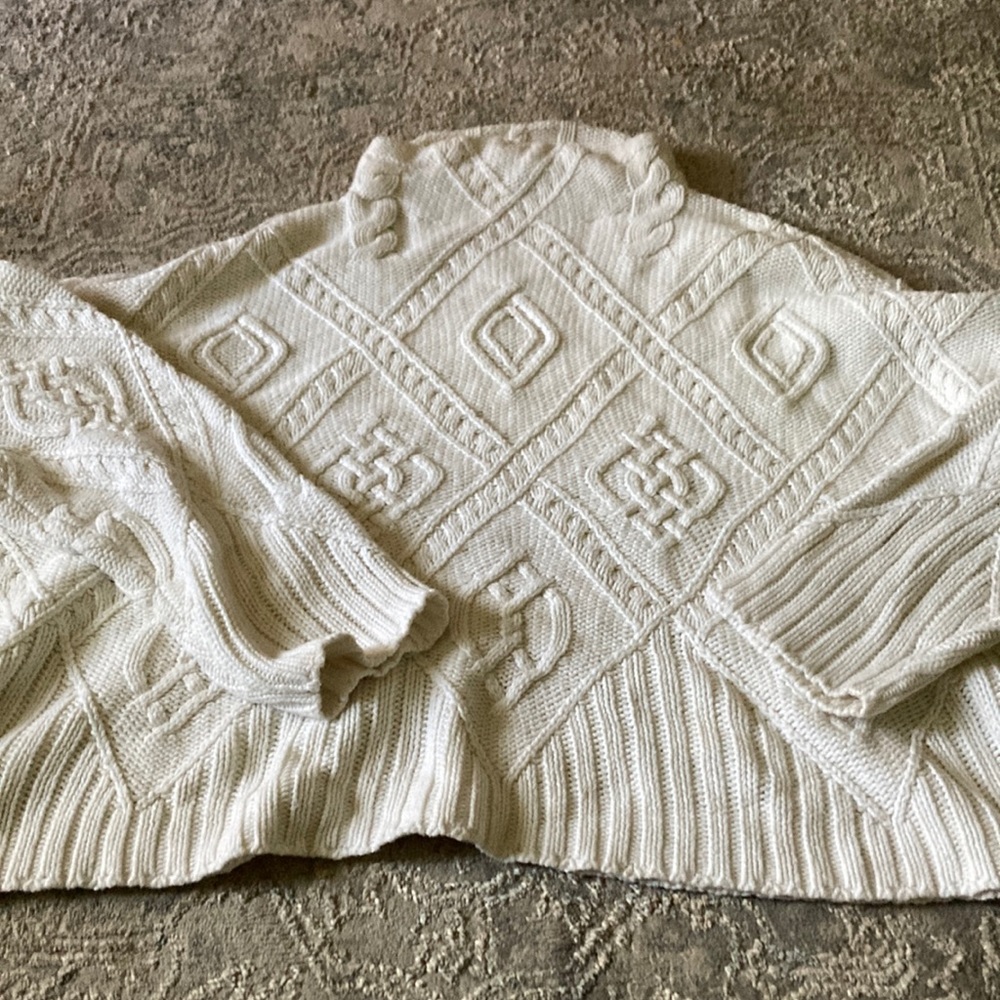 L  Melrose Market cable knit top